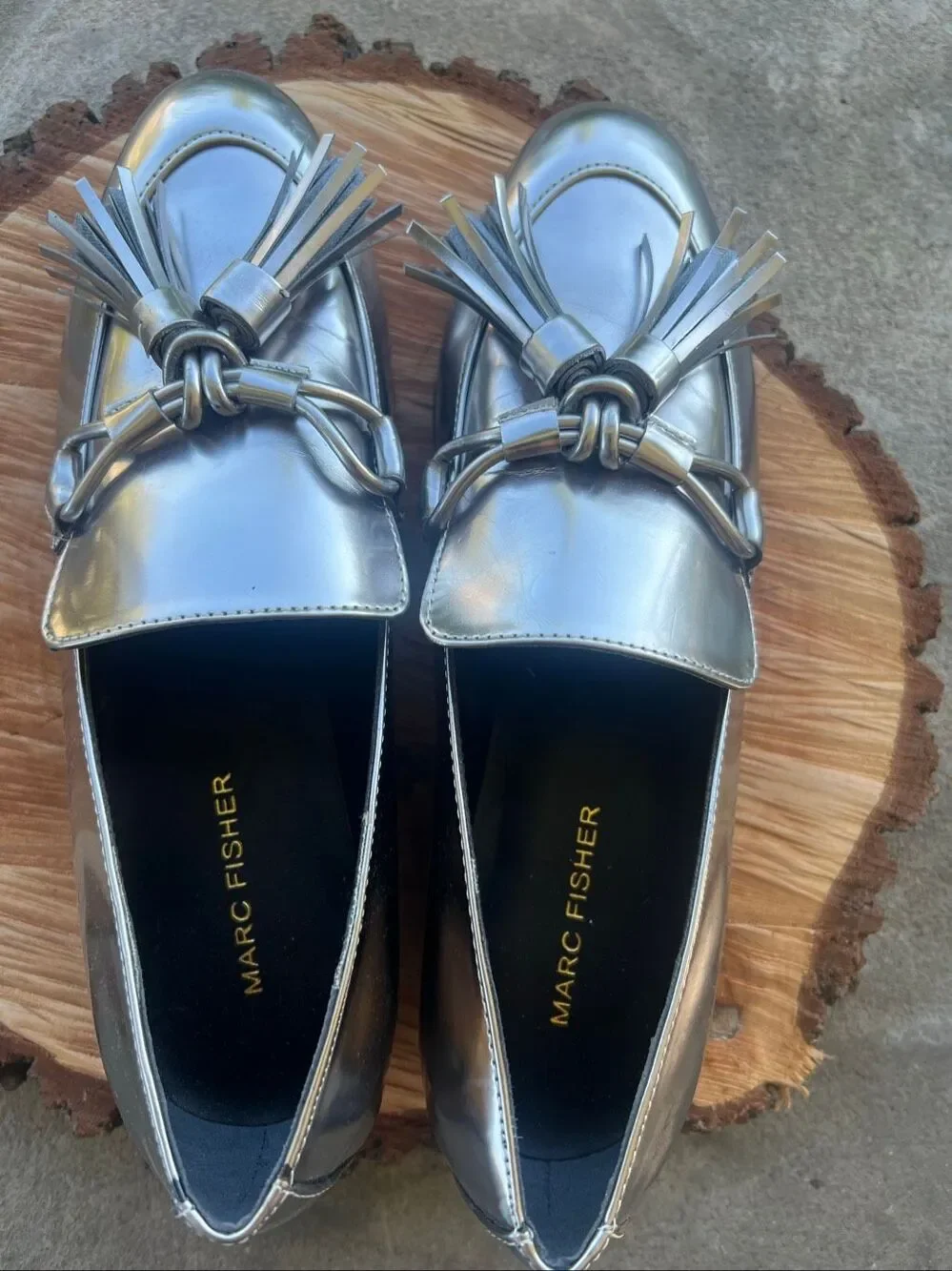 Marc Fisher Envy2 Metallic Silver Tassel Loafers Nwot Size 8
